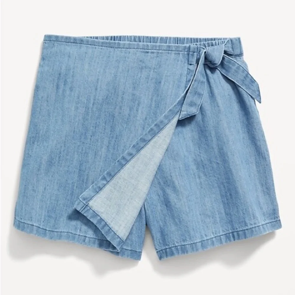 Old Navy Girls Chambray Wrap-Front Skort
